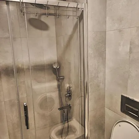 Yalova Apartment *